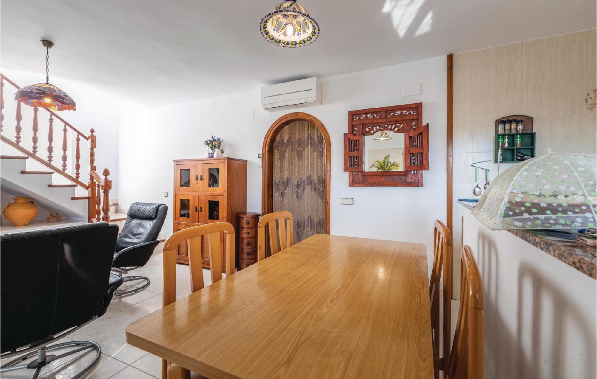 Nice Home In Lametlla De Mar With Kitchen Les Tres Cales Dış mekan fotoğraf