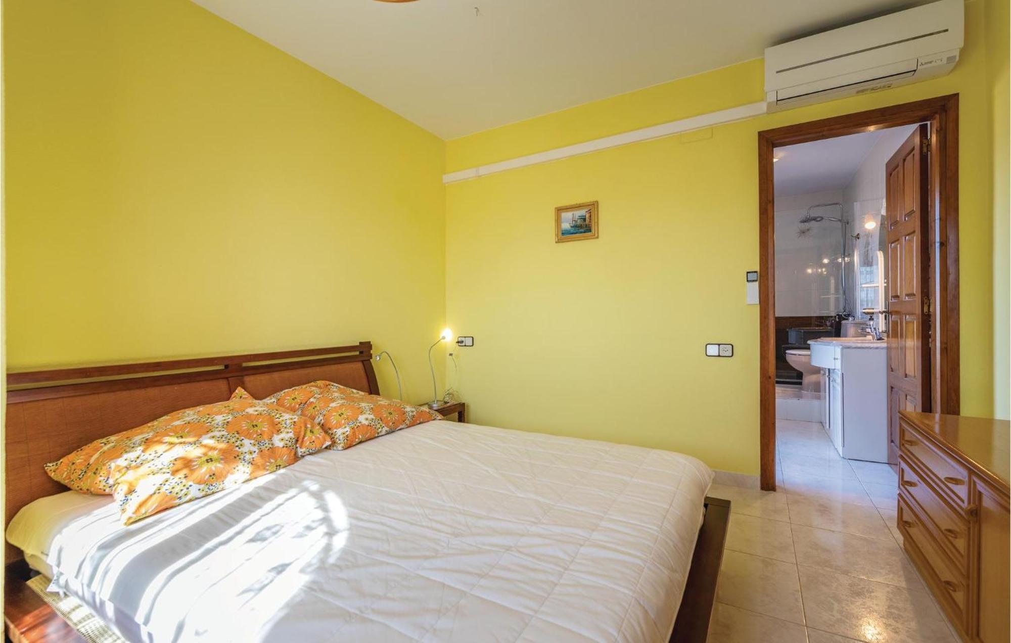 Nice Home In Lametlla De Mar With Kitchen Les Tres Cales Dış mekan fotoğraf